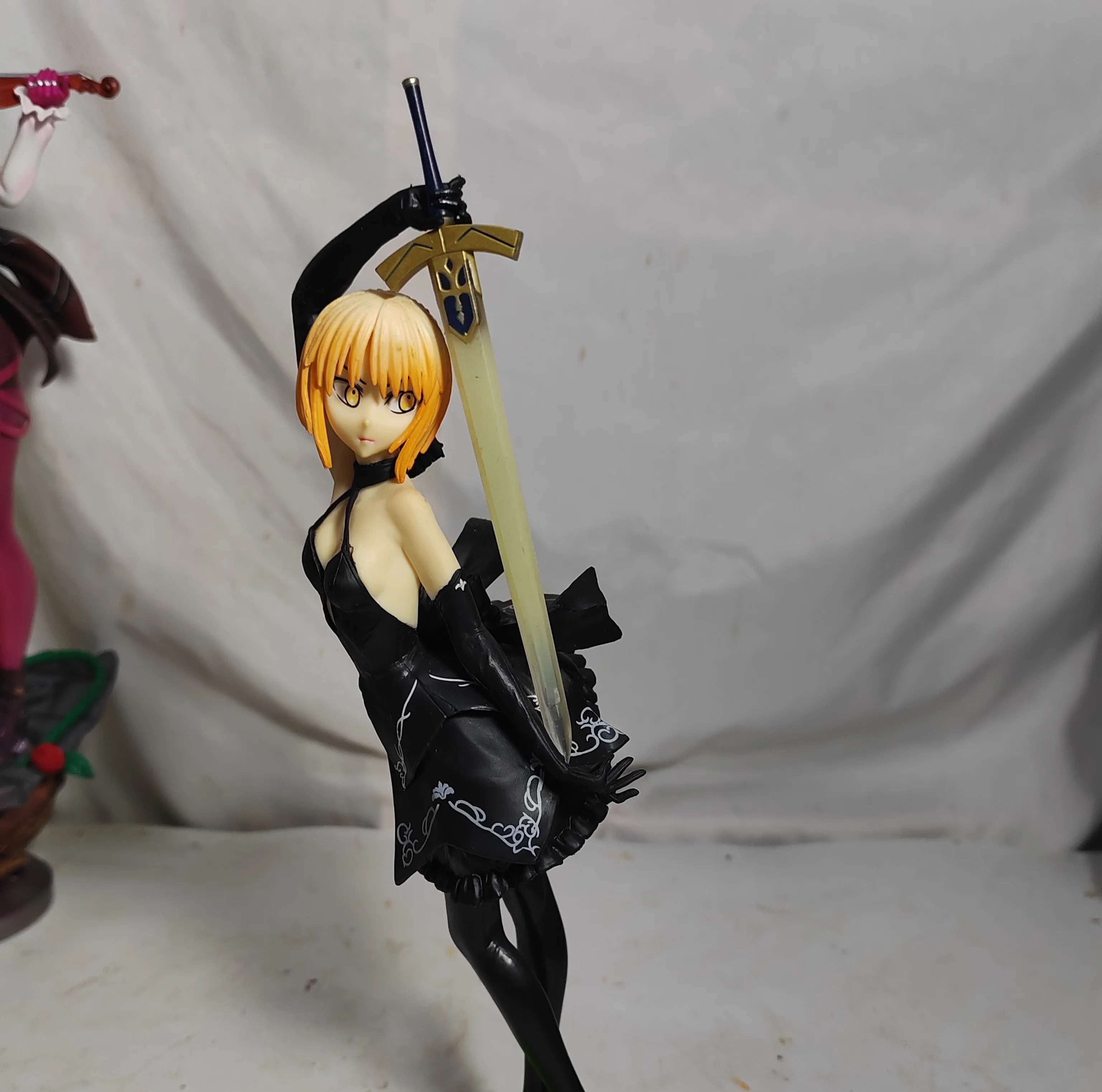 Resin Art Online - Аниме-фигурка Сэйбер Fate/Grand Order Art Online,