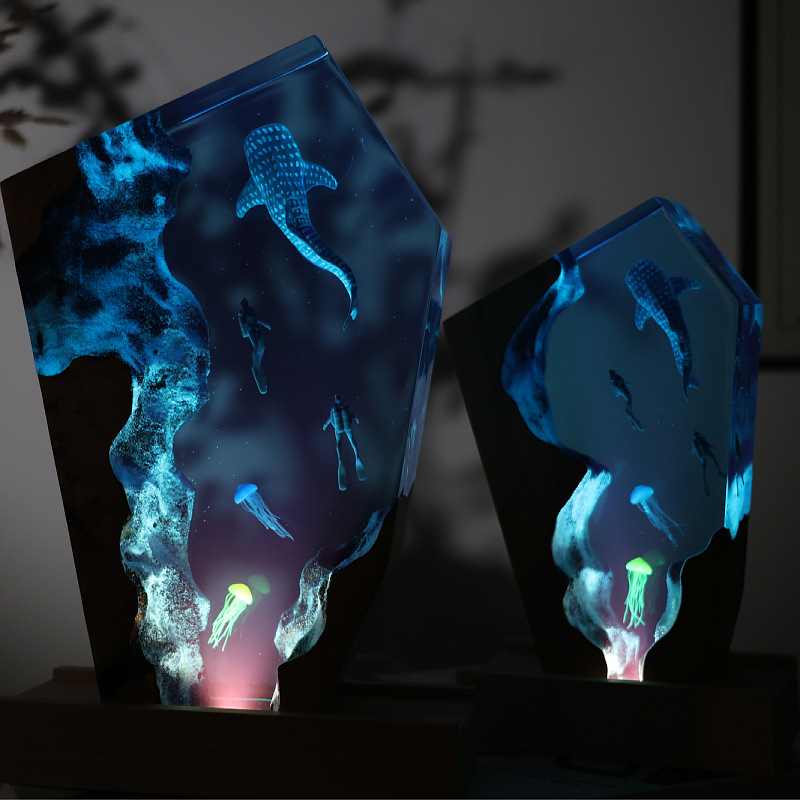 Светящаяся настольная фигурка  – обзор и цена Resin Art Gift For Wedding