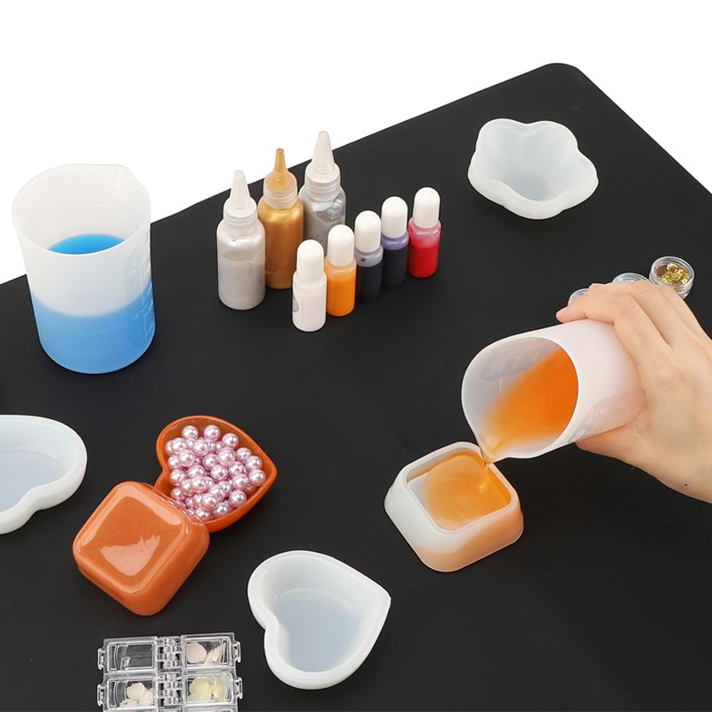 Мерный стаканчик для силиконов – обзор и цена Resin Mixing Cup